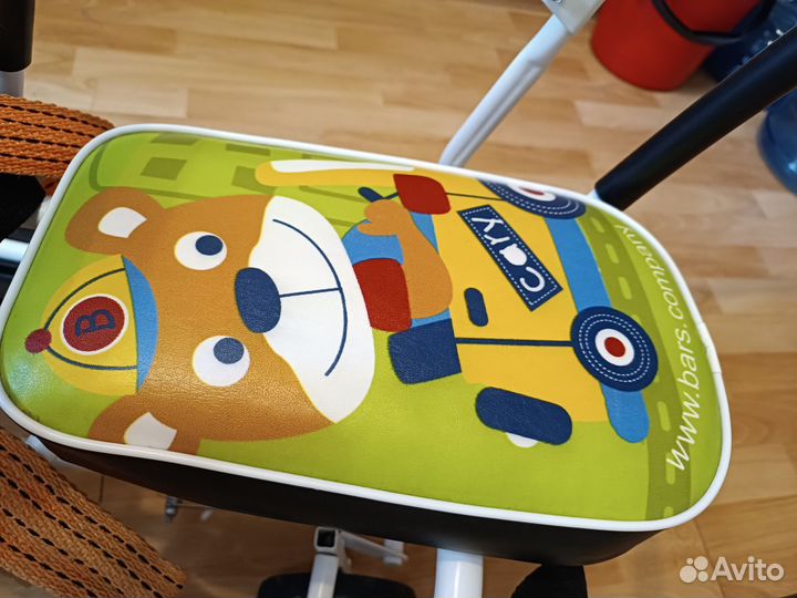 Детский снегокат с ручкой и колесами