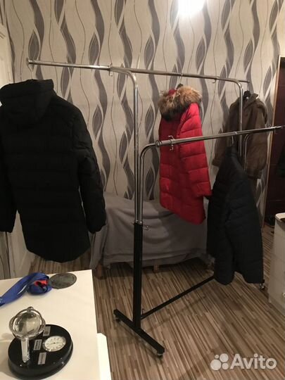 Стойка для вешалок