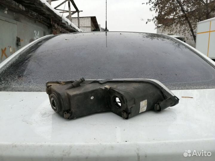 Птф передняя левая Volkswagen Passat B7 Пассат Б7