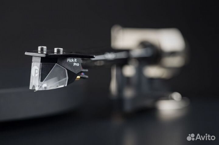 Виниловый проигрыватель Pro-Ject Debut PRO новый