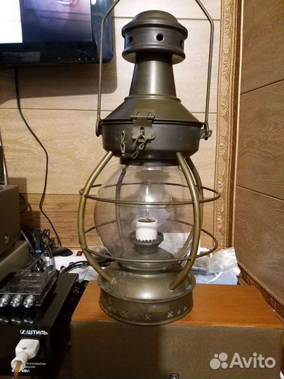 Японская винтажная лампа Hitachi редкая