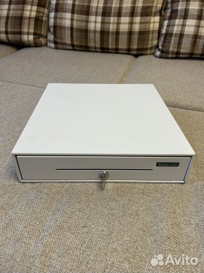 Кассовый ящик