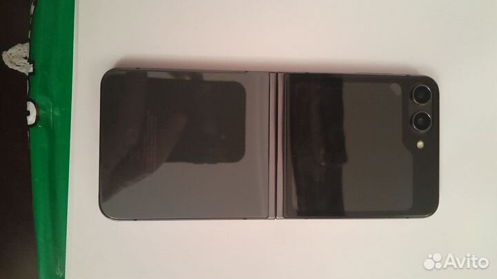 Samsung Galaxy Z Flip5, 8/512 ГБ