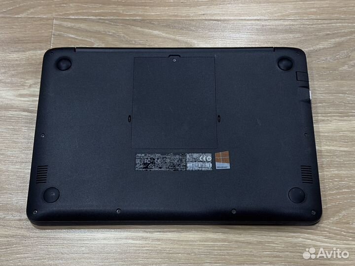 Ноутбук Asus E402S