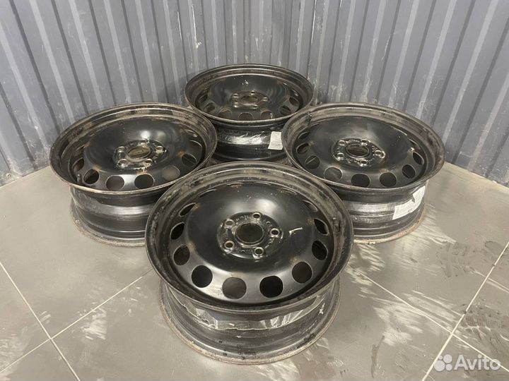 Диски штампованные на Volkswagen 5х112 R16
