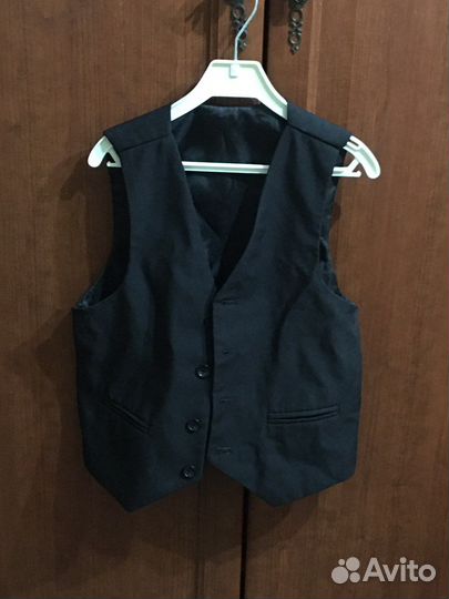 Школьный костюм