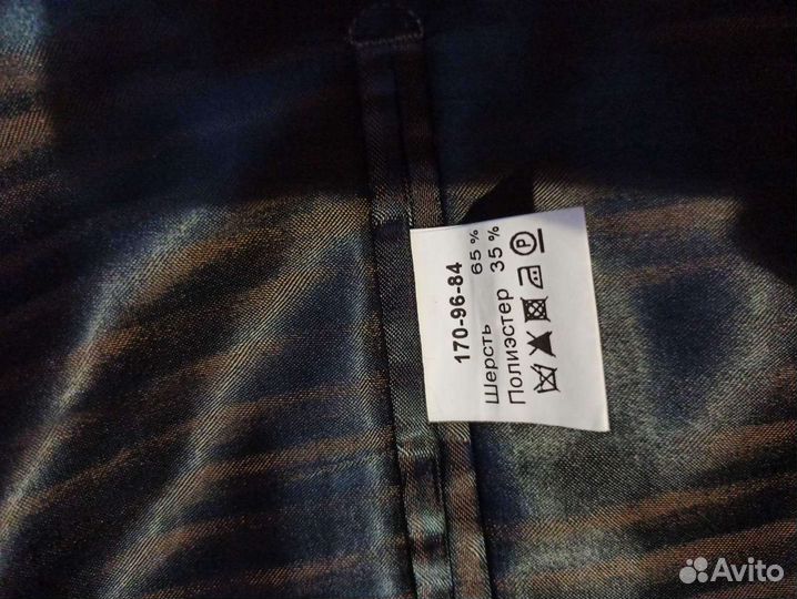 Продам мужской костюм