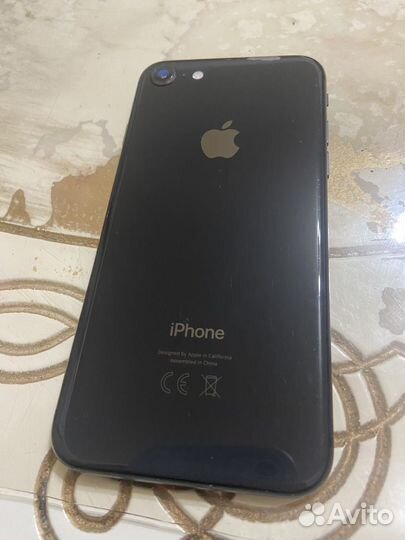 iPhone 8, 64 ГБ