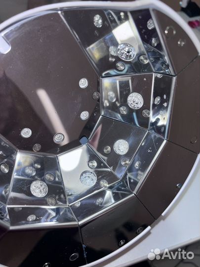 LED дампа для маникюра