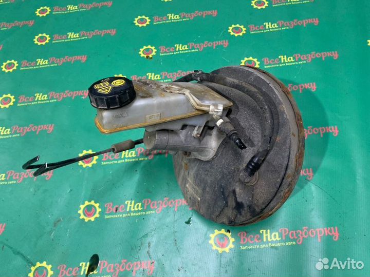 Главный тормозной цилиндр с вакуумником Ford Focus