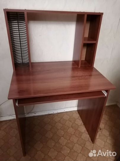 Компьютерный столик бу