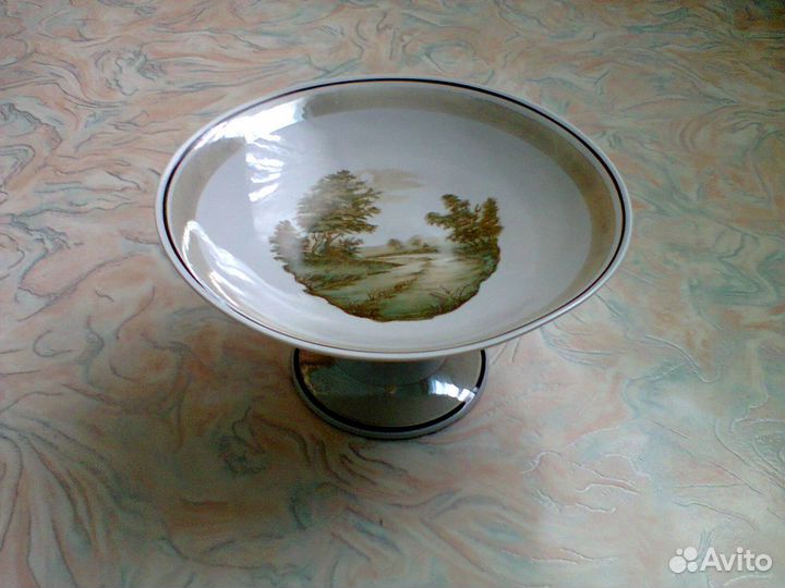 Ваза перламутровая для фруктов на ножке СССР