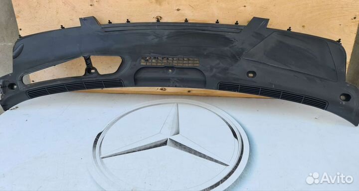 Жабо капота Mercedes W222