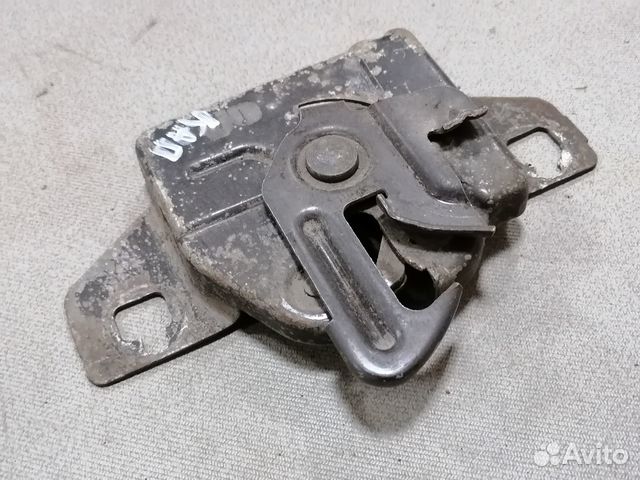 Замок капота Chrysler Concorde II 1998-2004