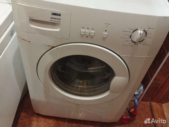 Стиральная машина zanussi