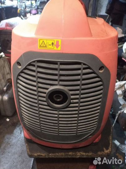 Бензогенератор инверторный Gnr2000i, 2000вт