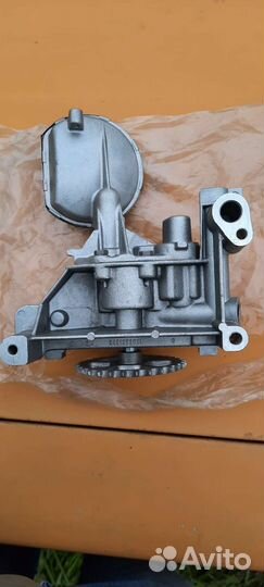 Масляный насос Пежо Ситроен