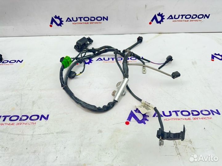 Провод стартера Volkswagen Polo 6R1