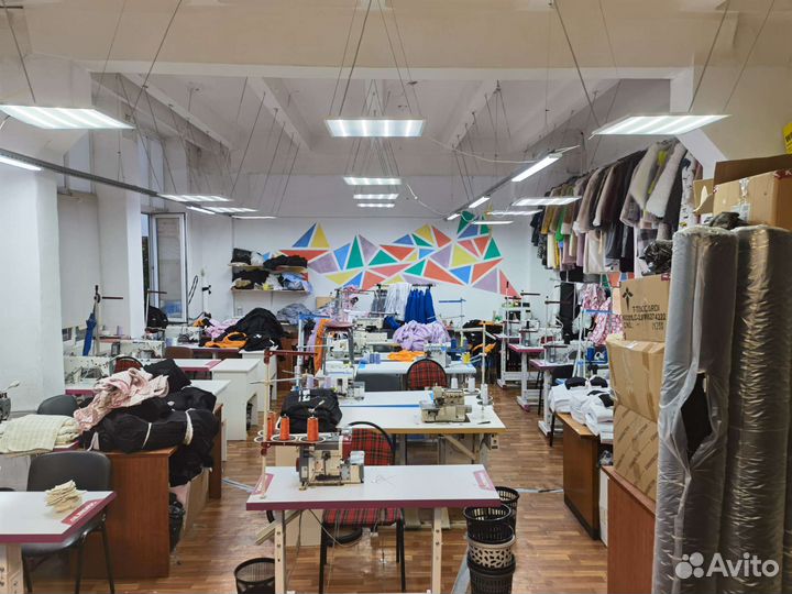 Швея универсал