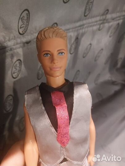 Кукла кен mattel