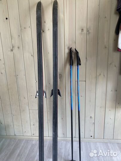 Лыжи 165см, ботинки лыжные 35р-р, палки