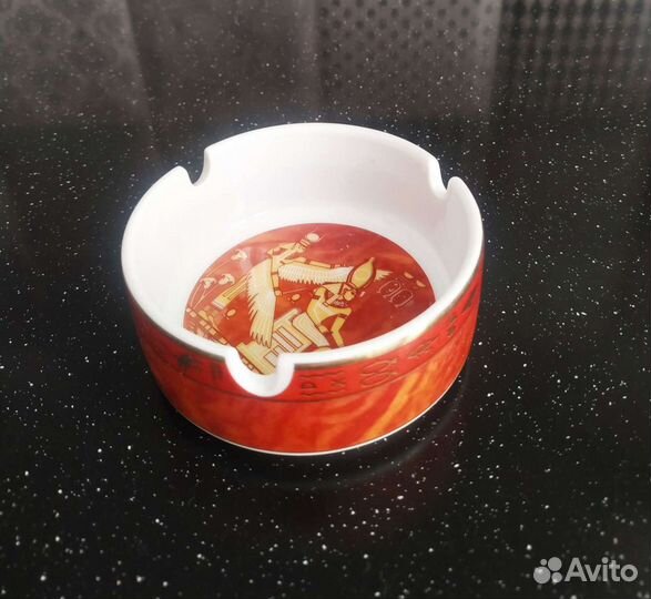 Пепельницы керамические сувенирные