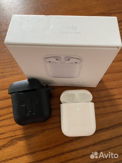 Зарядный чехол от airpods2 с беспроводной зарядкой