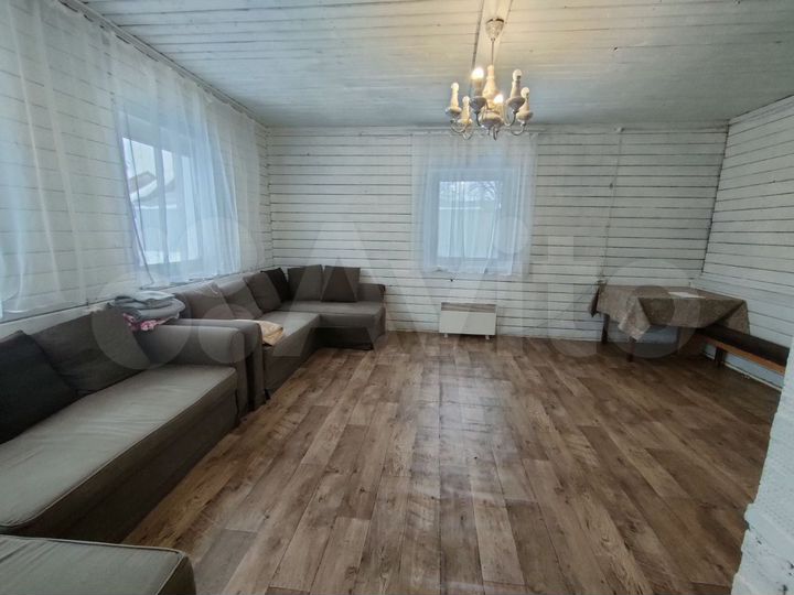 Коттедж 165 м² на участке 13 сот.