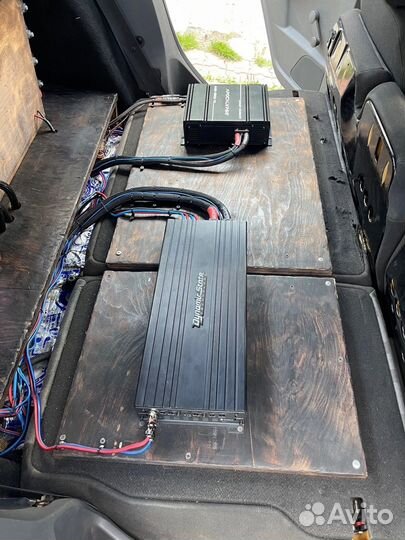 Установка автозвука