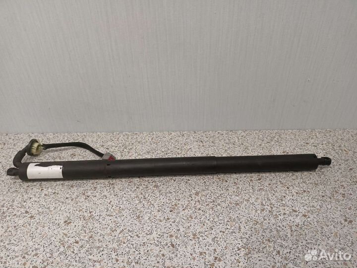 Jeep Cherokee Электропривод багажника