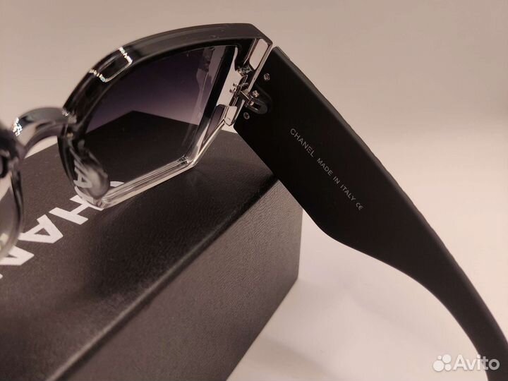 Солнцезащитные очки женские chanel