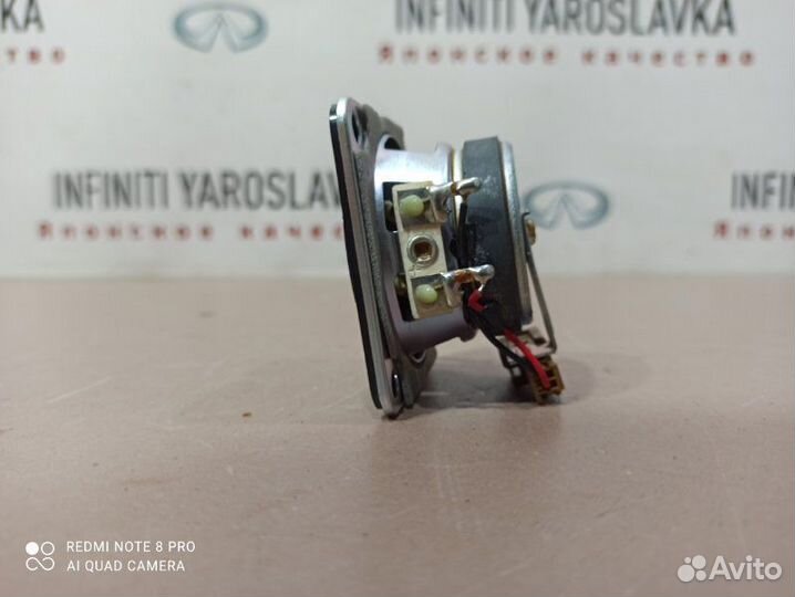 Динамик передний левый Infiniti Qx70 Fx37 Jx35