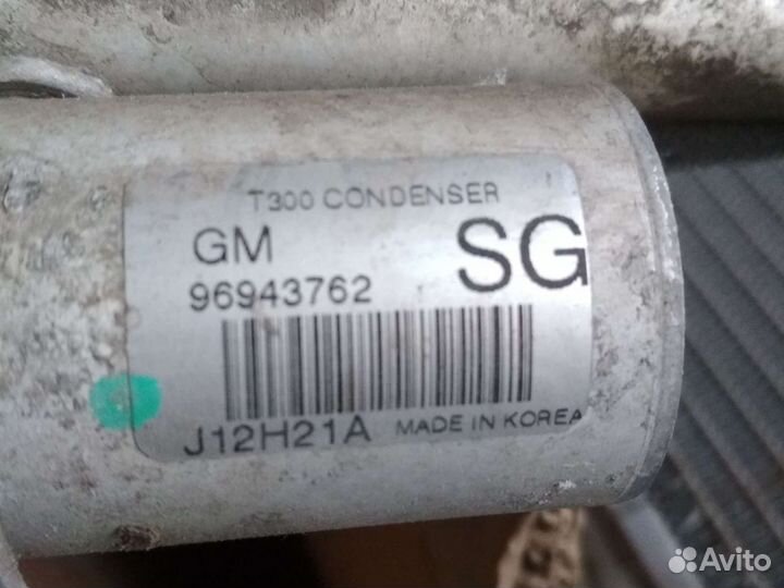 Радиатор кондиционера мокка,авео