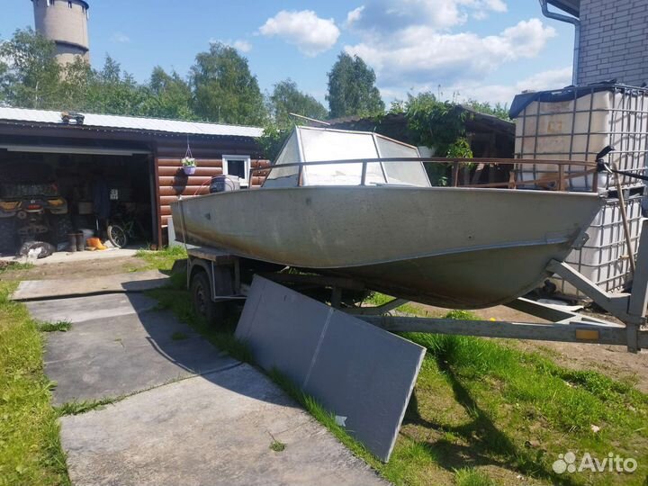 Лодка прогресс 4