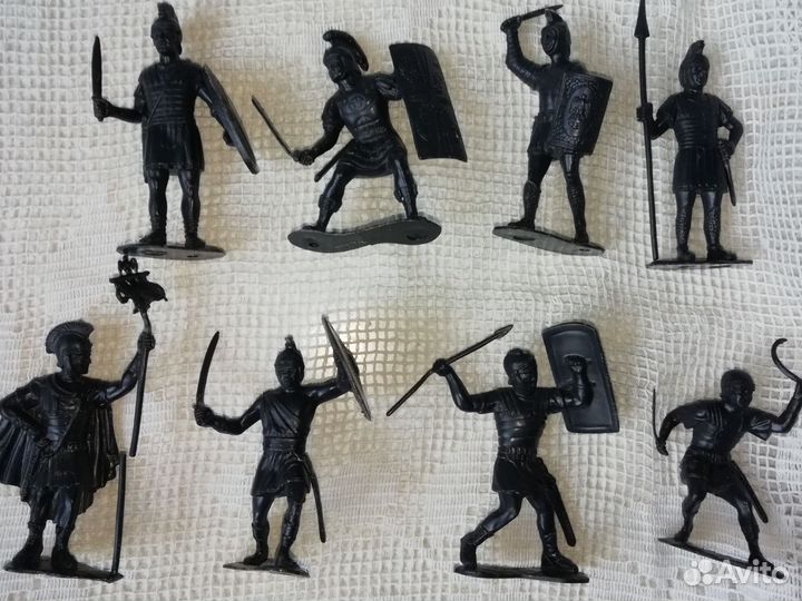 Наборы солдатиков