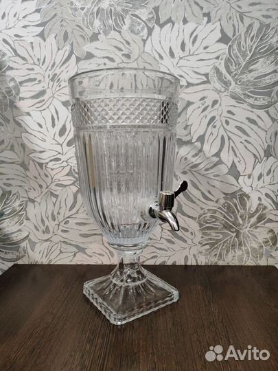 Диспенсер для напитков