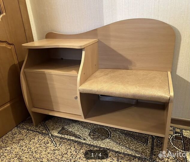 Банкетка в прихожую