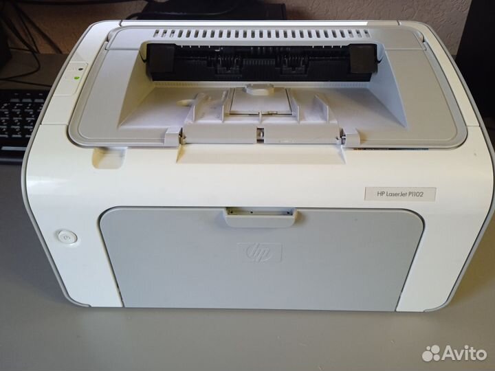 Лазерный принтер HP P1102