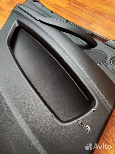 Обшивка двери задняя левая BMW X5 E70