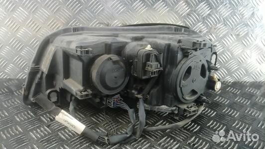 Фара правая volvo XC90 1 (8AG58MU01)