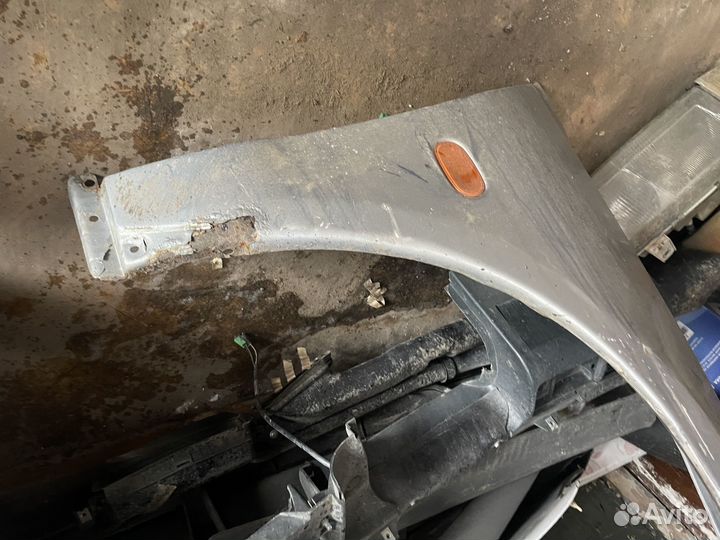 Крыло переднее galant 8