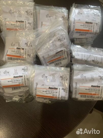 Модуль Hyperline KJ8-8P8C-C6-180-TLS-SH-F-WH