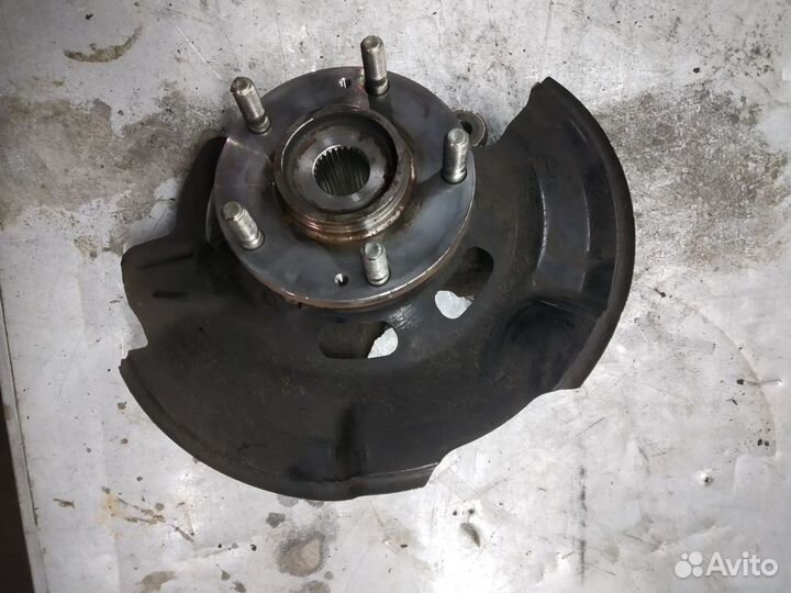 Поворотный кулак передний правый Hyundai Creta