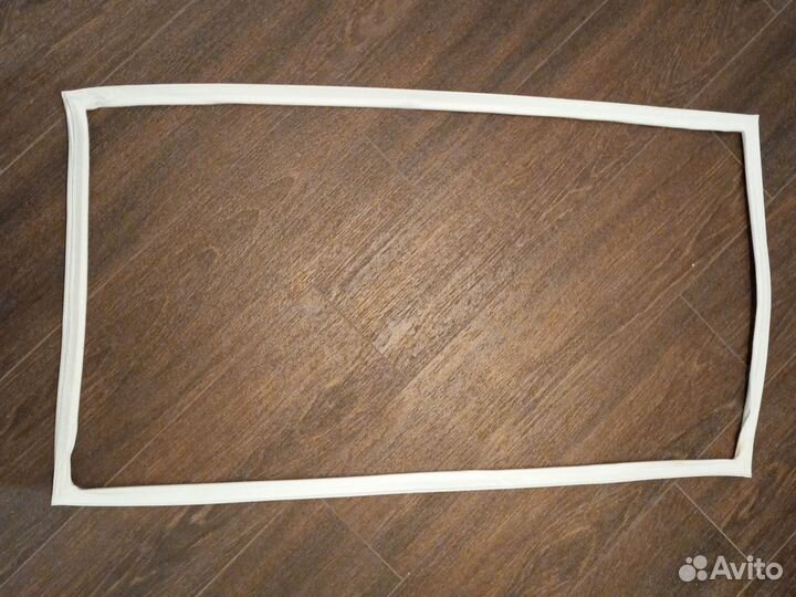 Уплотнитель двери холодильника Минск 15