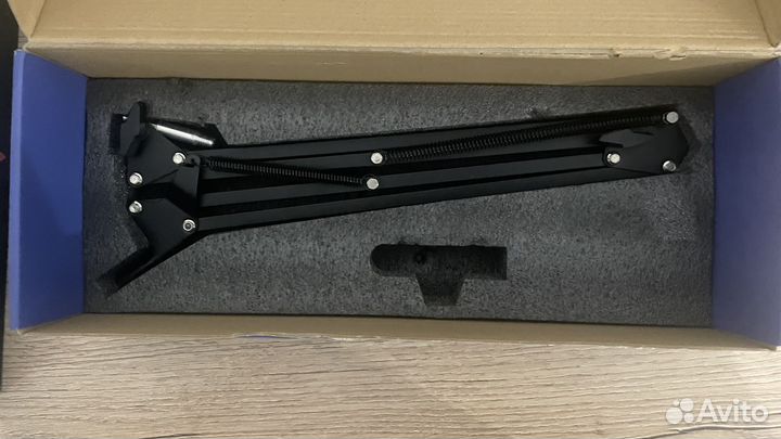 Микрофон Fifine A6T с пантографом