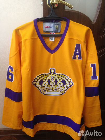 Хоккейные свитера