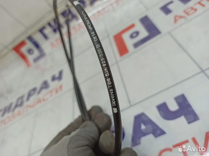 Трос открывания капота Skoda Rapid (NH3) 5JA823535B