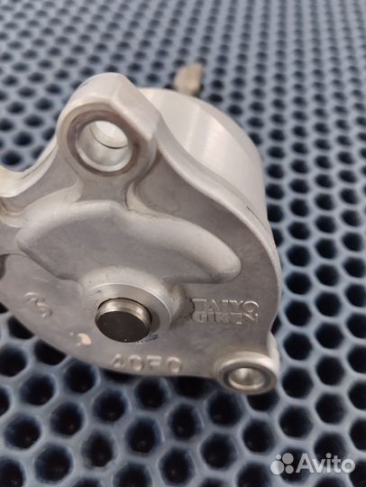 Suzuki gsxr 600 k1 k2 k3 n727 маслонасос