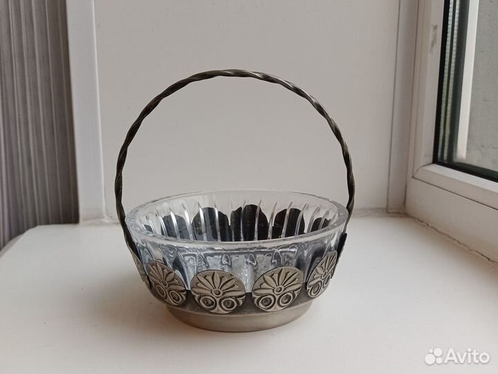 Винтажная конфетница состояние нового. Торг