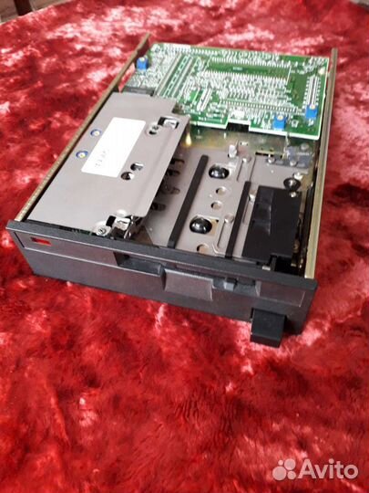 Касетный стример Теас мт-25st